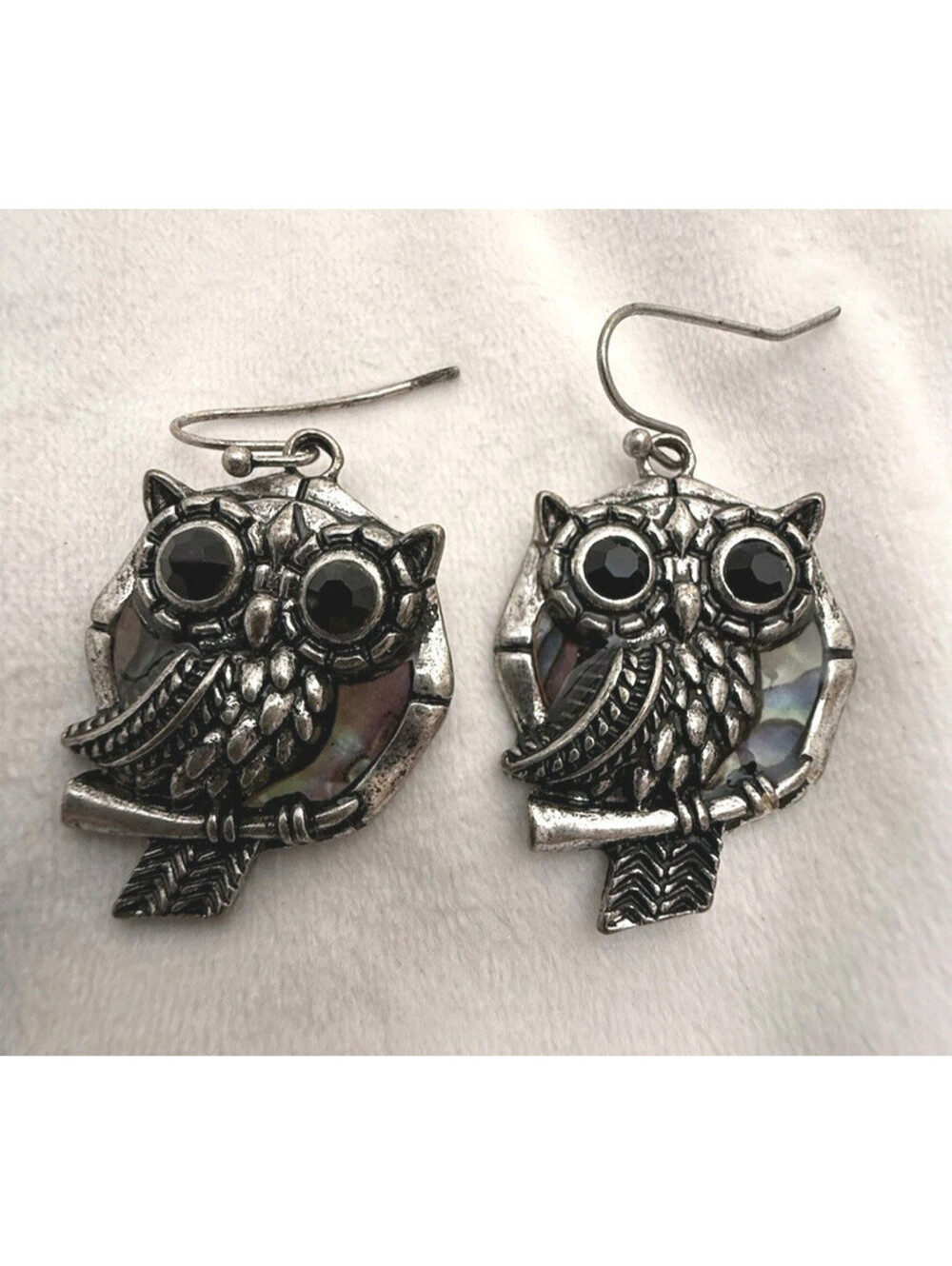 Owl Fashion Earrings Ear Wires Antiqued Silver Black Eyes Mother of Pearl
